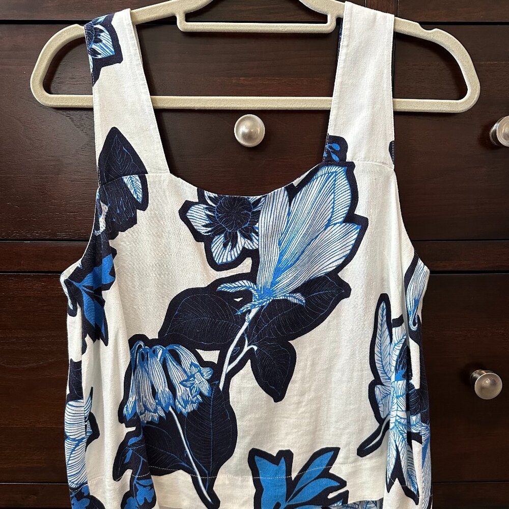 Tropical Floral Linen Cropped Tank in Sport Blue